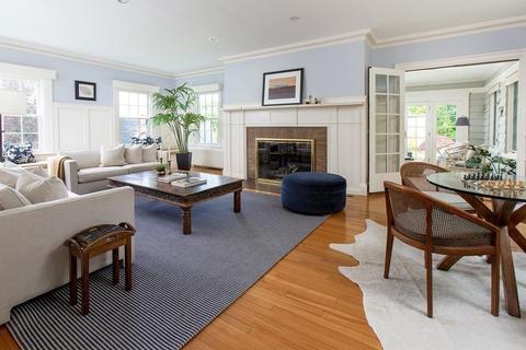 51 Holland Rd, Brookline, MA 02445 photo 7