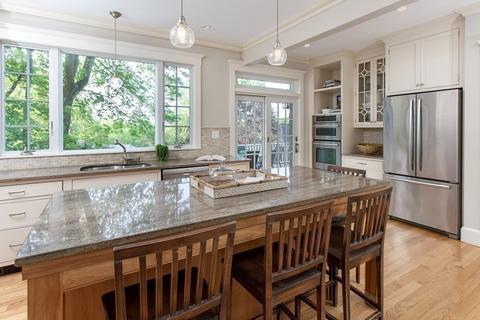 51 Holland Rd, Brookline, MA 02445 photo 18