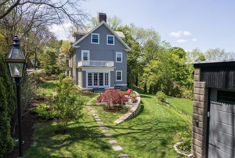 51 Holland Rd, Brookline, MA 02445 photo 39