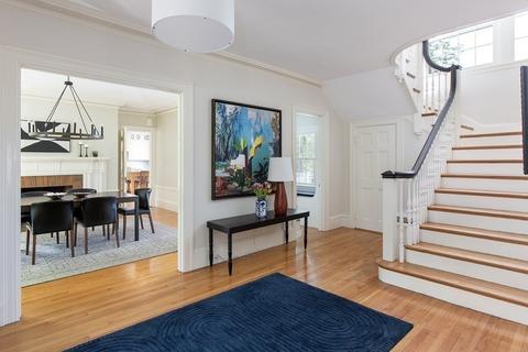 51 Holland Rd, Brookline, MA 02445 photo 6