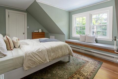 51 Holland Rd, Brookline, MA 02445 photo 28