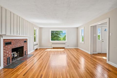 213 Park St, Easthampton, MA 01027 photo 10