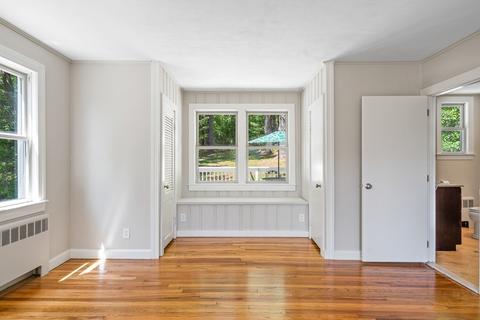 213 Park St, Easthampton, MA 01027 photo 27