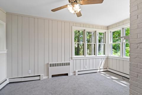 213 Park St, Easthampton, MA 01027 photo 15