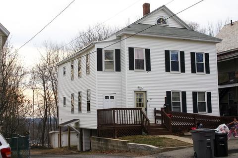 99 Washington St, Gardner, MA 01440