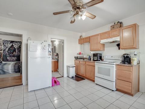 74 Summit St, Clinton, MA 01510 photo 12