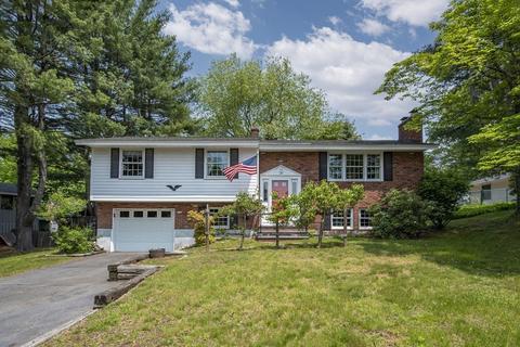 35 Allen Ln, Ipswich, MA 01938