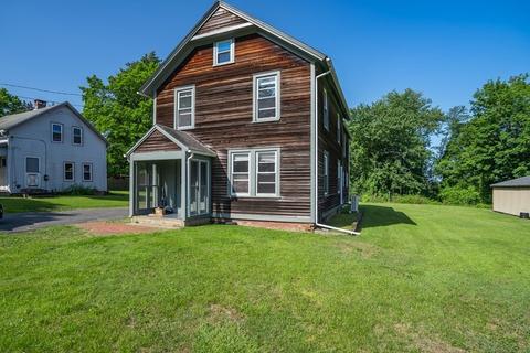 29 Hazel Ave, Amherst, MA 01002 photo 2
