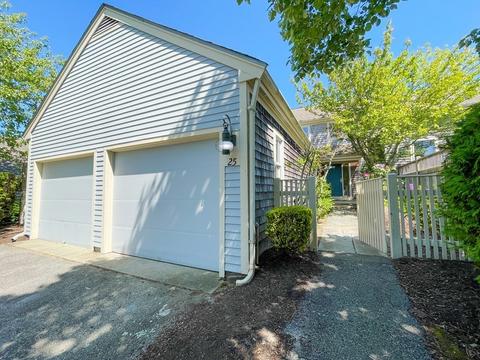 25 Wildflower Ln #25, Yarmouth, MA 02675