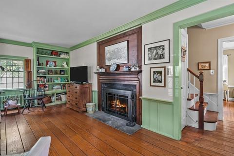 46 Greenlawn St, Fall River, MA 02720 photo 5