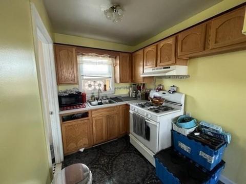 5 Morton St, Fall River, MA 02720 photo 33