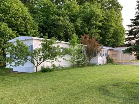 30 Rebecca Dr, Hudson, MA 01749