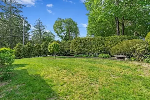 36 Laurel Ave, Wellesley, MA 02481 photo 23