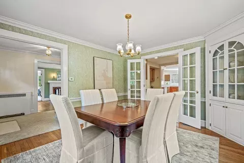 36 Laurel Ave, Wellesley, MA 02481 photo 7