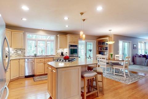 4 Maddy Ln, Acton, MA 01720 photo 6