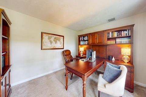 4 Maddy Ln, Acton, MA 01720 photo 11