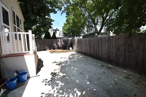 24 Leo St, Fall River, MA 02723 photo 31