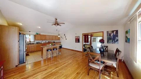 24 Leo St, Fall River, MA 02723 photo 8