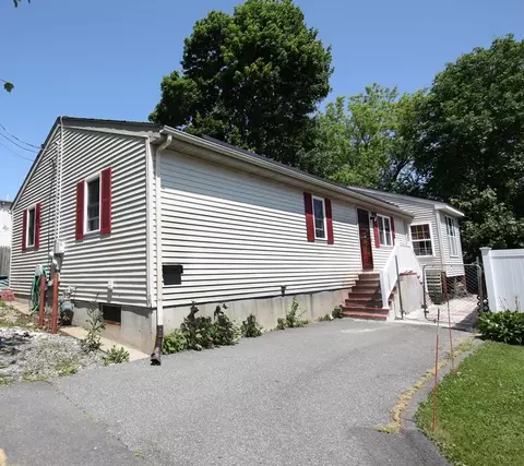 24 Leo St, Fall River, MA 02723 photo 1