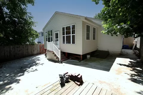 24 Leo St, Fall River, MA 02723 photo 30