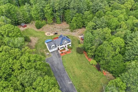 104 E Baylies Rd, Charlton, MA 01507