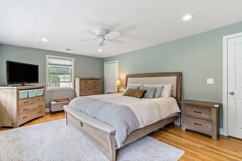 12 Rolling Dr, Framingham, MA 01701 photo 19