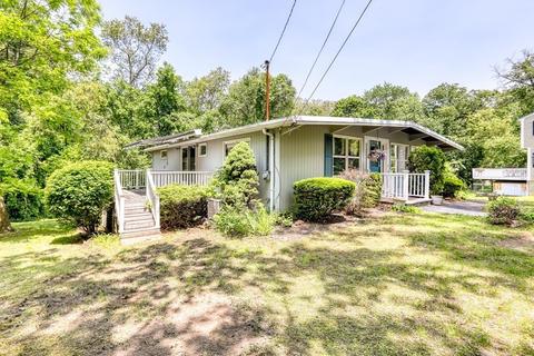 48 Great Woods Rd, Saugus, MA 01906