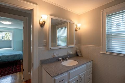 50 Lawton Rd, Needham, MA 02492 photo 12