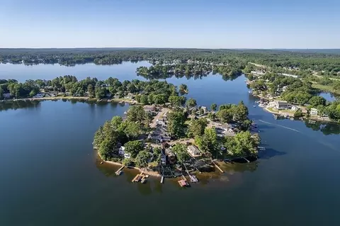 294 Killdeer Rd, Webster, MA 01570 photo 4