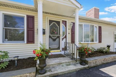 30 Apthorp St, Worcester, MA 01606 photo 2