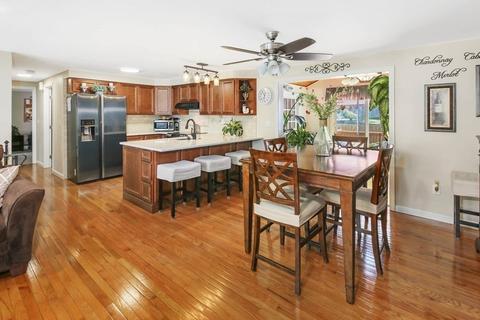 30 Apthorp St, Worcester, MA 01606 photo 7