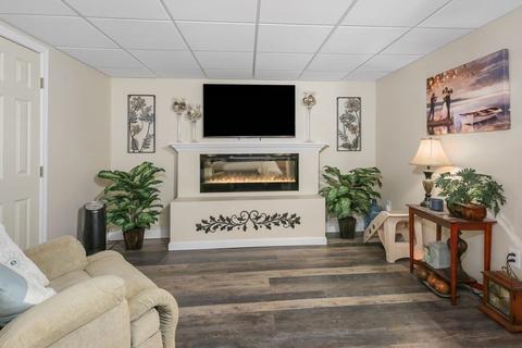 30 Apthorp St, Worcester, MA 01606 photo 30