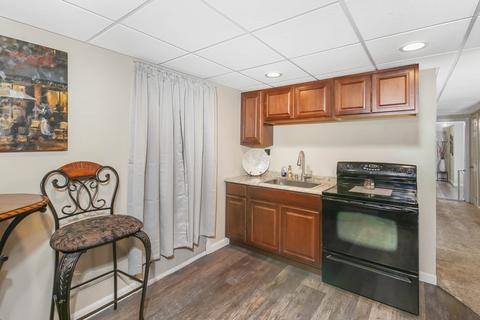 30 Apthorp St, Worcester, MA 01606 photo 28