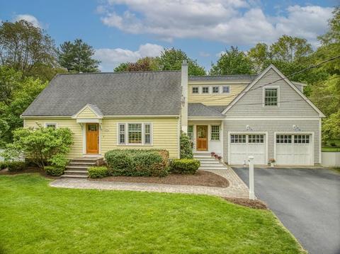 290 Concord Rd, Bedford, MA 01730