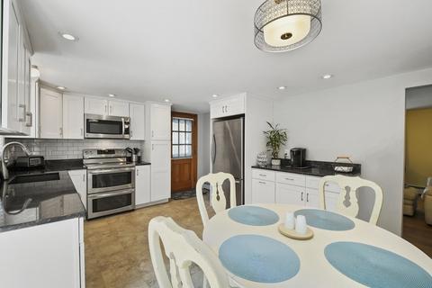 38 Nelson St, Webster, MA 01570 photo 8