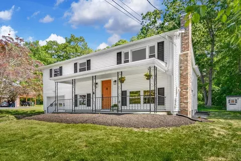 14 Hall Rd, Webster, MA 01570 photo 2