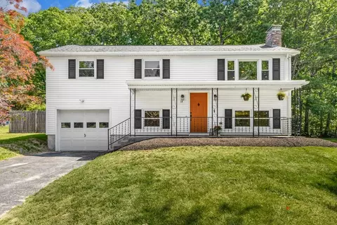 14 Hall Rd, Webster, MA 01570 photo 1