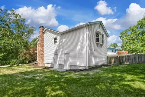 14 Hall Rd, Webster, MA 01570 photo 3
