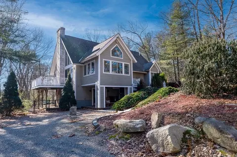 51 Pierce Rd, Sutton, MA 01590 photo 32
