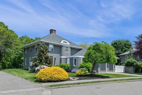3 Fox Run Ln, Marblehead, MA 01945