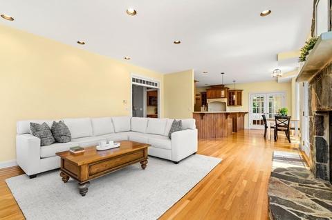 23 Forest St, Dunstable, MA 01827 photo 8