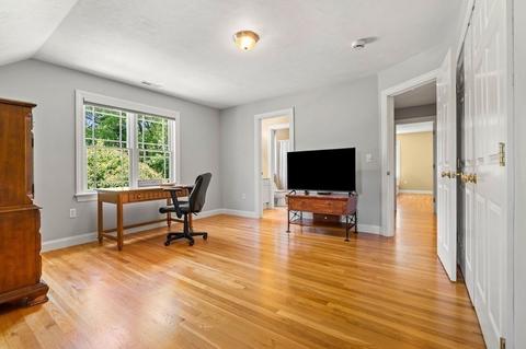 23 Forest St, Dunstable, MA 01827 photo 31