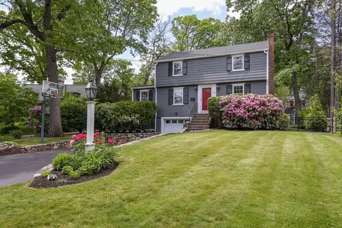 28 Appleton Rd, Needham, MA 02492 photo 2