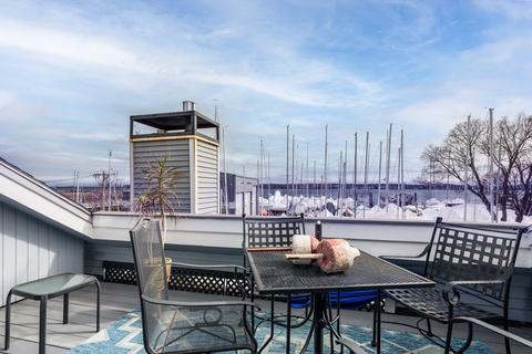 6 White St #3, Salem, MA 01970
