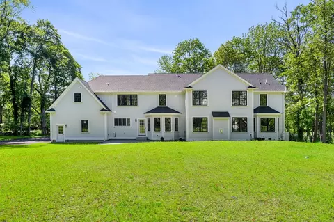 258 Main St, Lynnfield, MA 01940 photo 35
