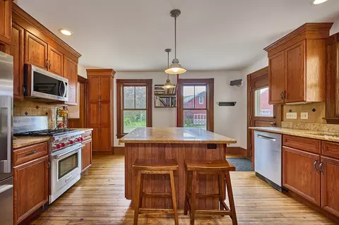 39 Laurel Mountain Rd, Whately, MA 01039 photo 5