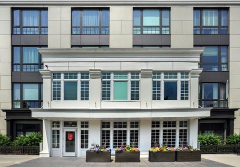 10 Shipyard Dr #401, Hingham, MA 02043