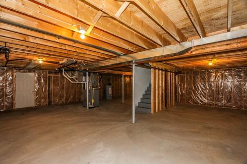 92 Barrington Dr, Springfield, MA 01129 photo 40
