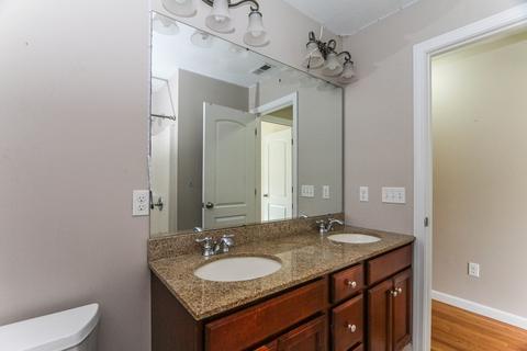 92 Barrington Dr, Springfield, MA 01129 photo 35
