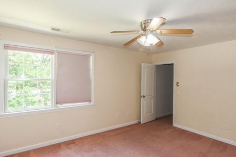 92 Barrington Dr, Springfield, MA 01129 photo 29